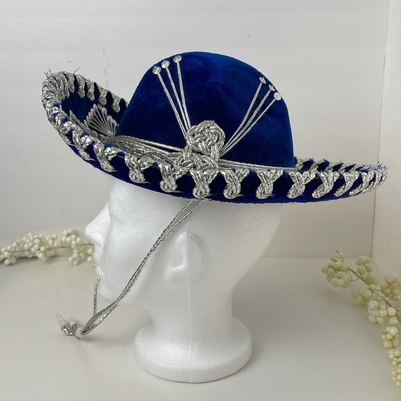 Authentic Vintage Mexican Sombrero by Salazar Yepez - Picture 9 of 16